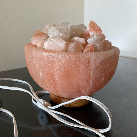 Himalayan salt bowl - Picture 2 of 3